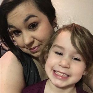 Meet your Posher, Alena